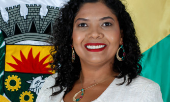 Vereadora Cléo Camargo solicita intérprete de Libras nas unidades de saúde de Araputanga