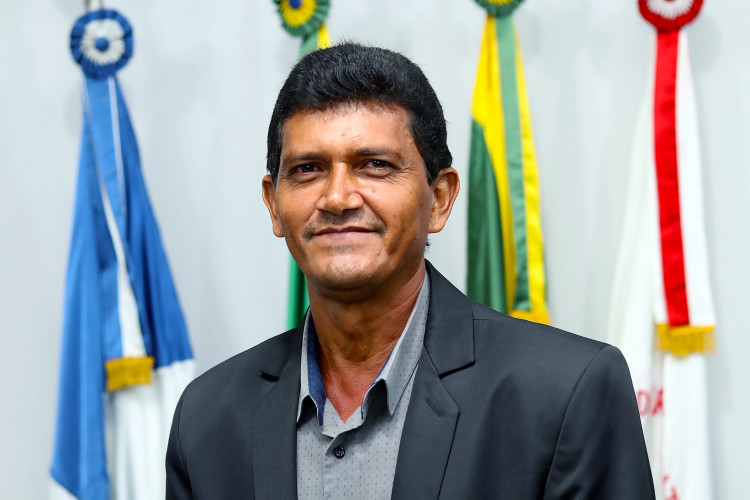 Estrada da Comunidade da Cigarra e pontos de ônibus entram na pauta de melhorias em indicações apresentadas pelo vereador Toninho